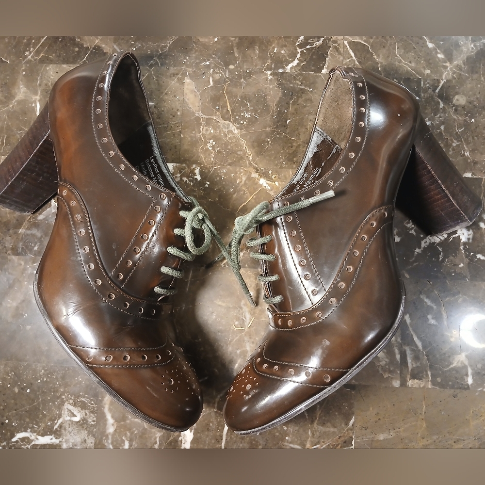 Alfani Brown Leather Women's Oxfords - Picture 1 of 12